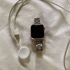 Apple Watch/ series 4. Lightly used! With original charging cord
